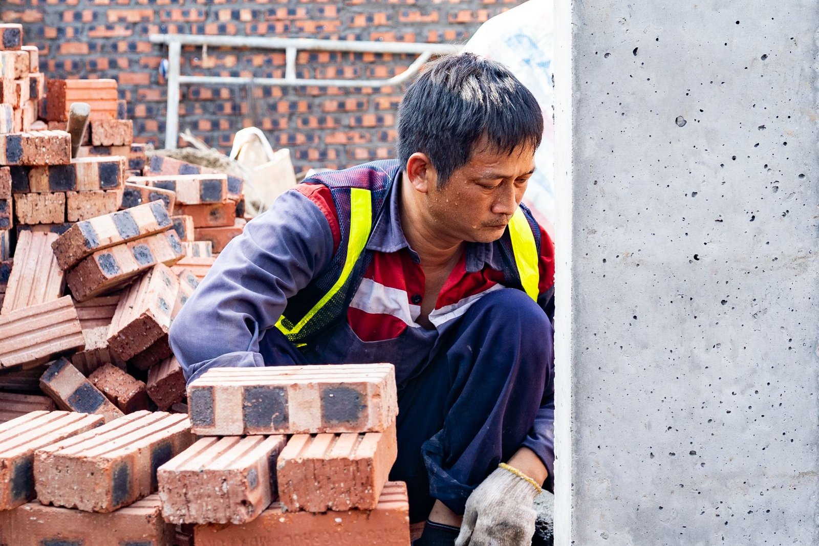 The Enduring Appeal of City Builders: More Than Just Virtual Bricks